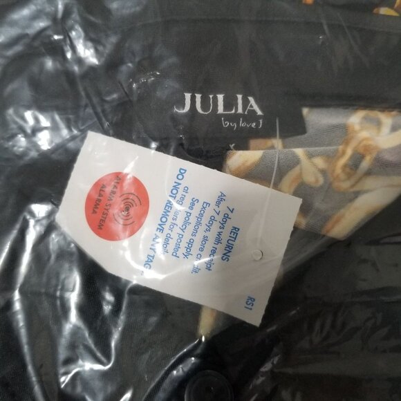 NWT JULIA by LOVE J Two Tone Chain Print Button Front Shirt Color Black Size 2XL - Picture 4 of 6
